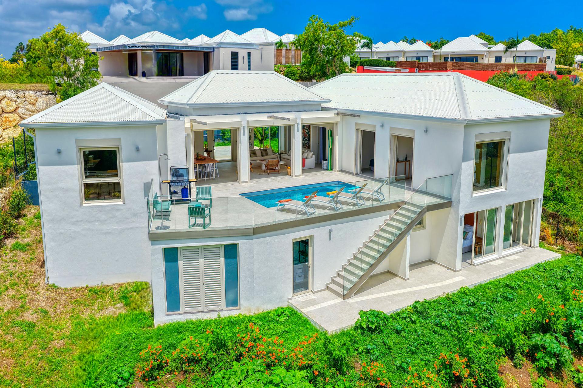 1.Location villa piscine vue mer Saint François Guadeloupe_Vue ensemble. 1.Location villa piscine vue mer Saint François Guadeloupe_Vue ensemble.